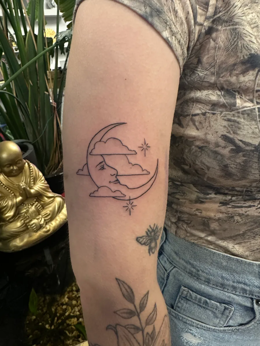 Delicate fine line tattoo on the forearm, Phantom Avenue Edmonton