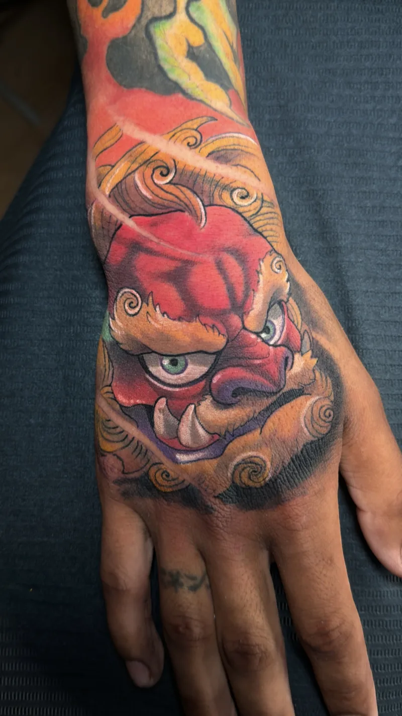 Small-scale colour tattoo by Juan Del Pino at Phantom Avenue, Edmonton